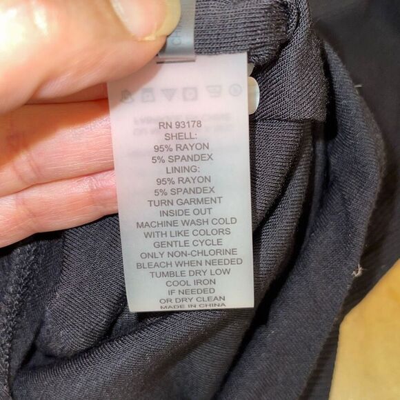 Elie Tahari Scoop Neck Ribbed Bodysuit Black Large NWT $110 - Picture 8 of 10